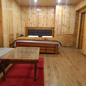 3* Hotel Krishna Vaas